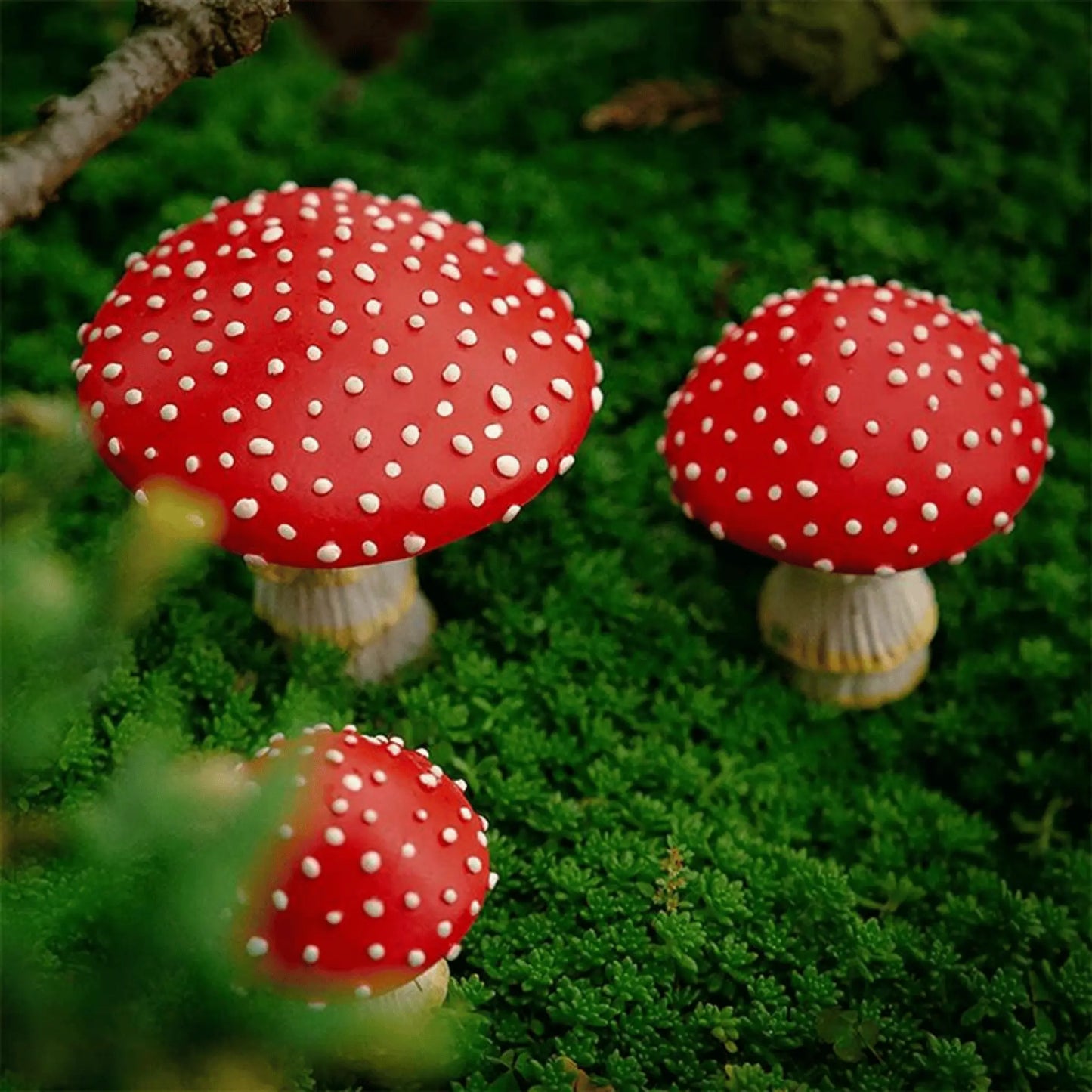 Miniature Red Mushroom Set - Enchanting Garden Ornaments